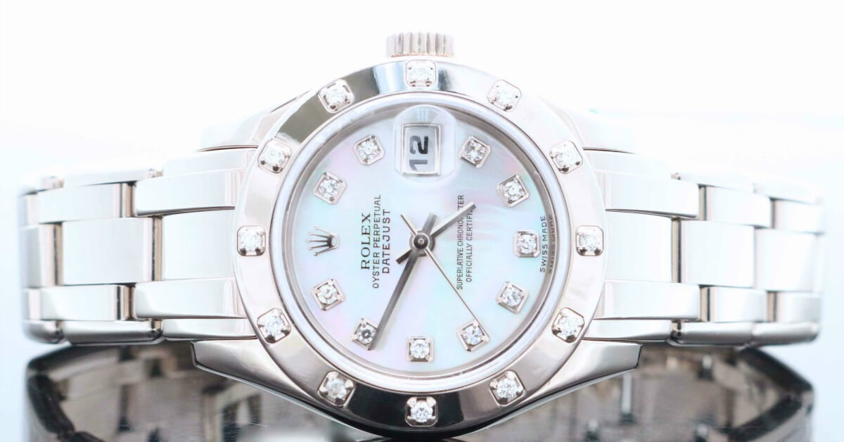 Ladies Watches – The Hottest Gift of 2015!