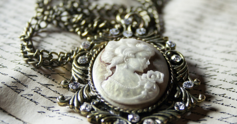 How Much is Your Estate Jewelry Worth